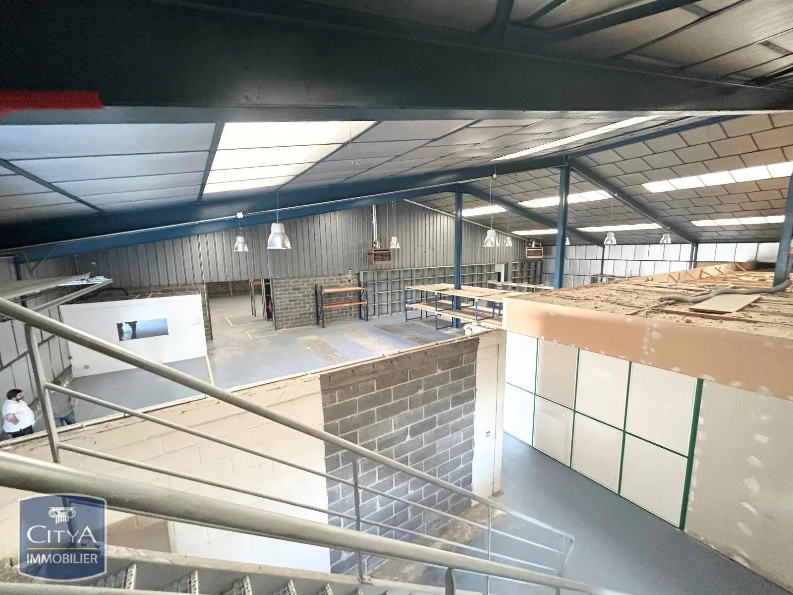 Photo 4 Local Professionnel 1461.91m²