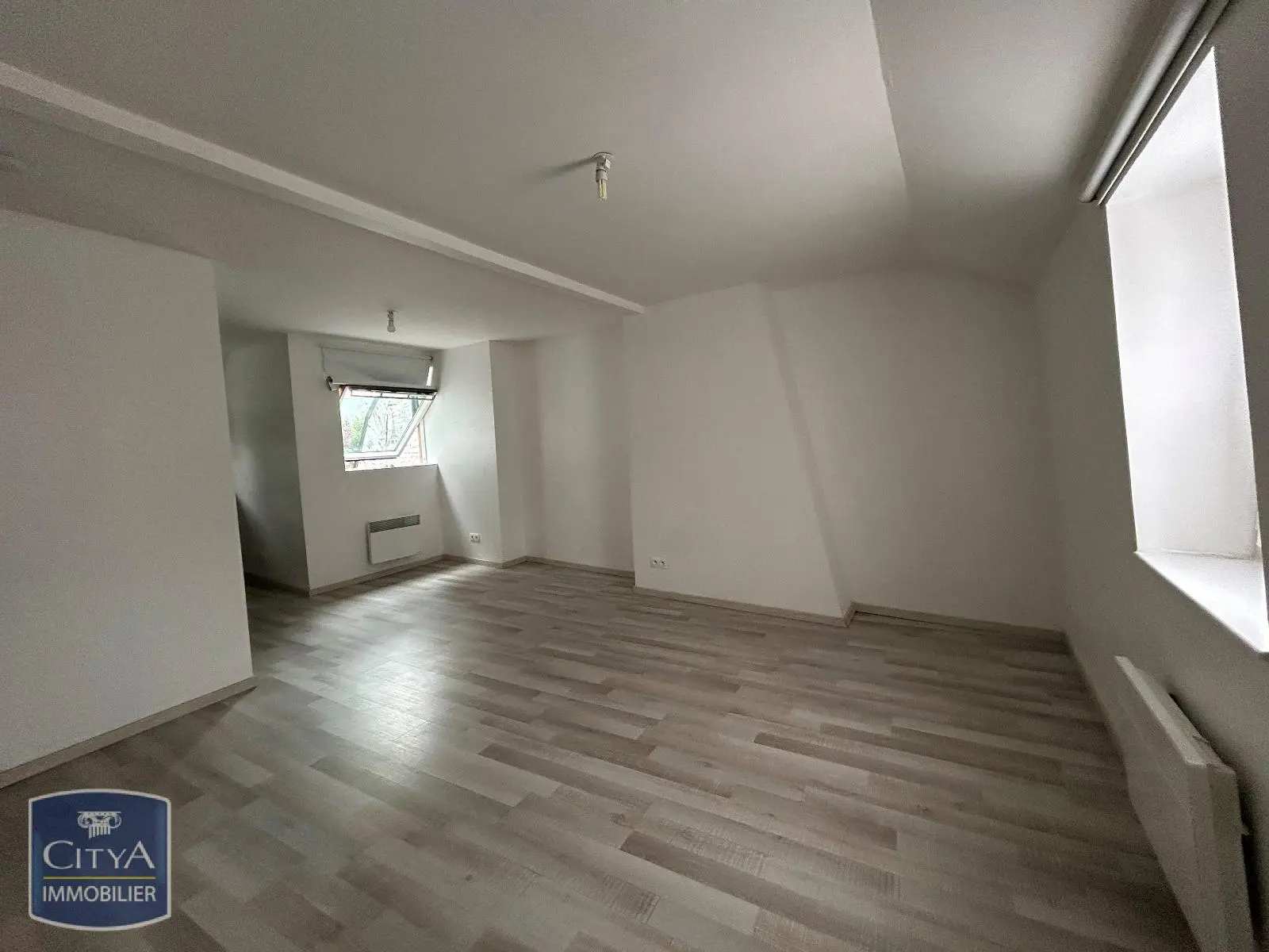 Photo 1 Appartement 1 pièce 29m²