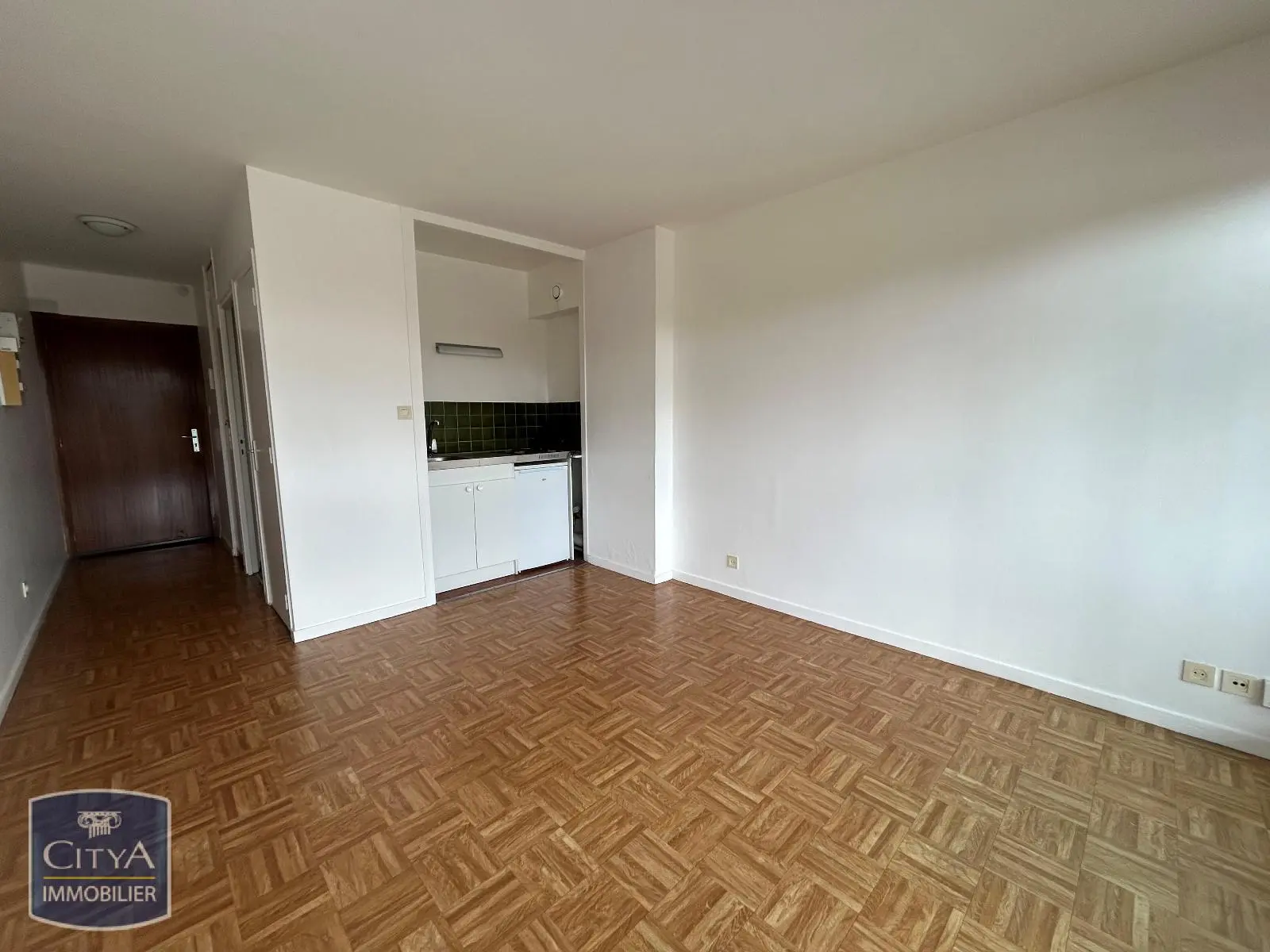 Photo 2 Appartement 1 pièce 20.62m²
