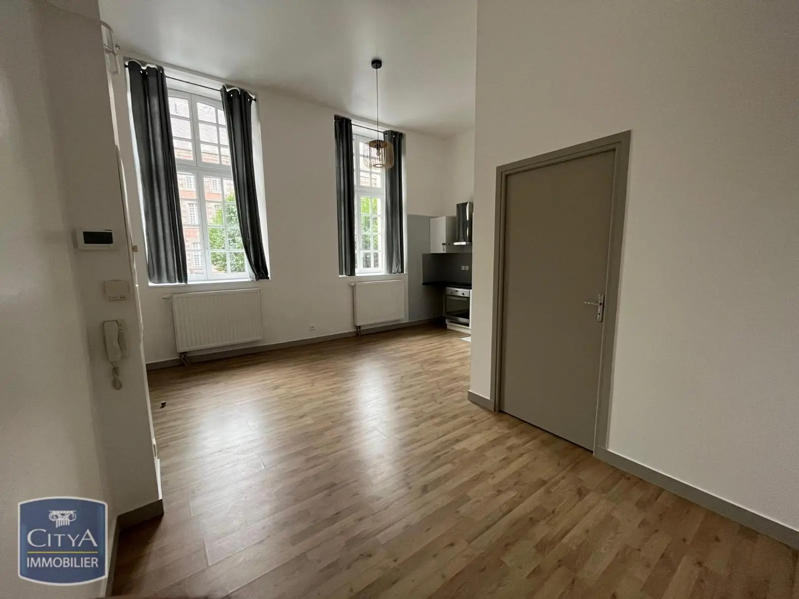 Photo 3 Appartement 1 pièce 27.92m²