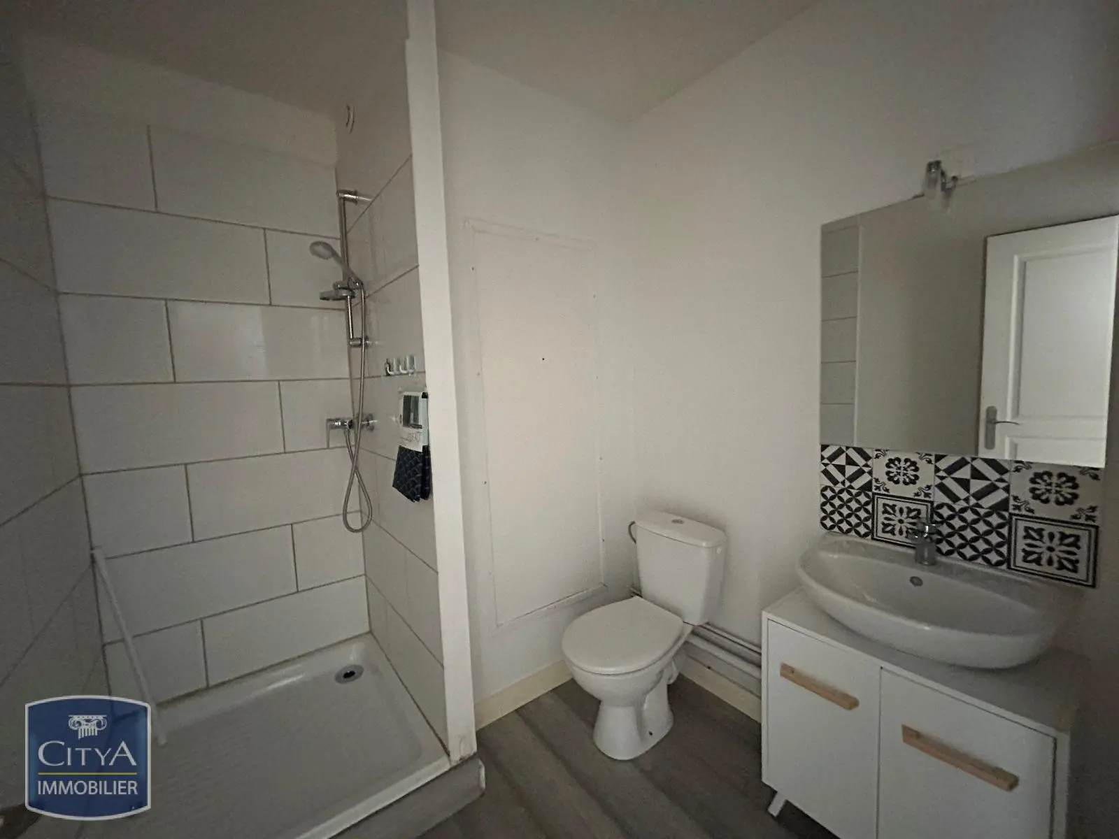 Photo 2 Appartement 1 pièce 36.96m²