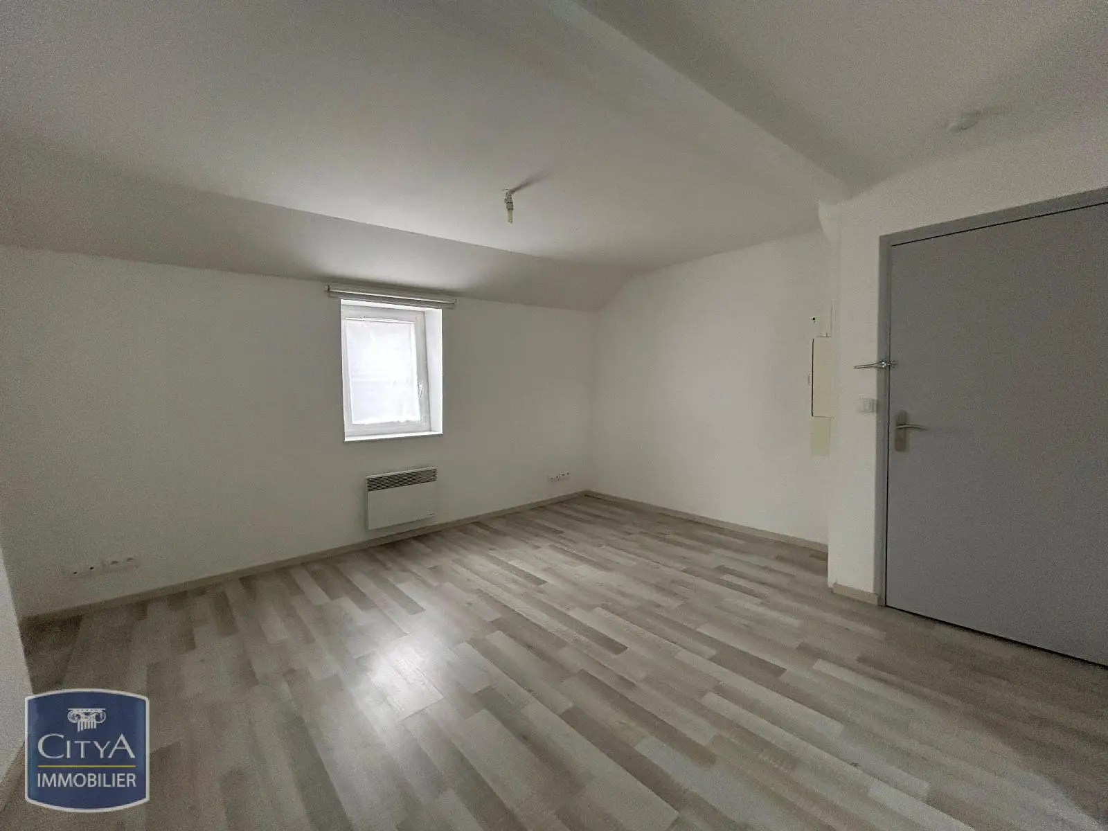 Photo 2 Appartement 1 pièce 29m²