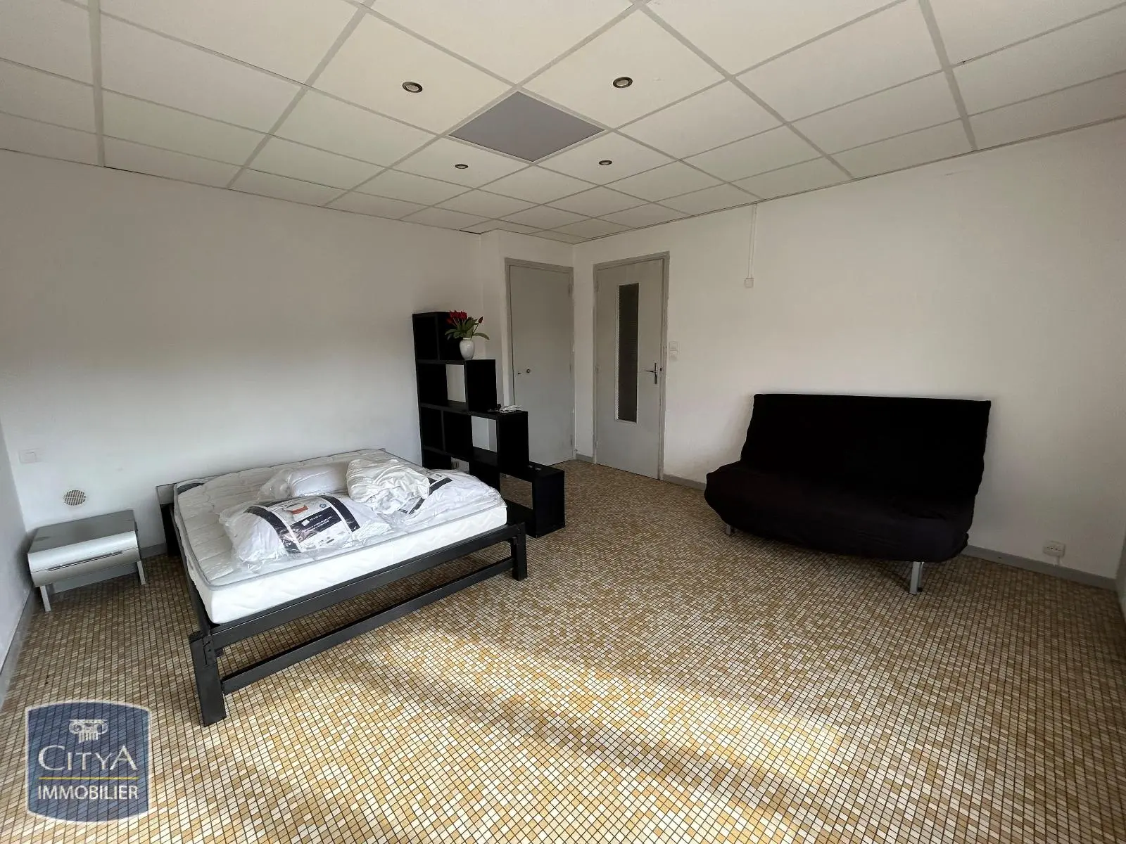 Photo 1 Appartement 1 pièce 32m²
