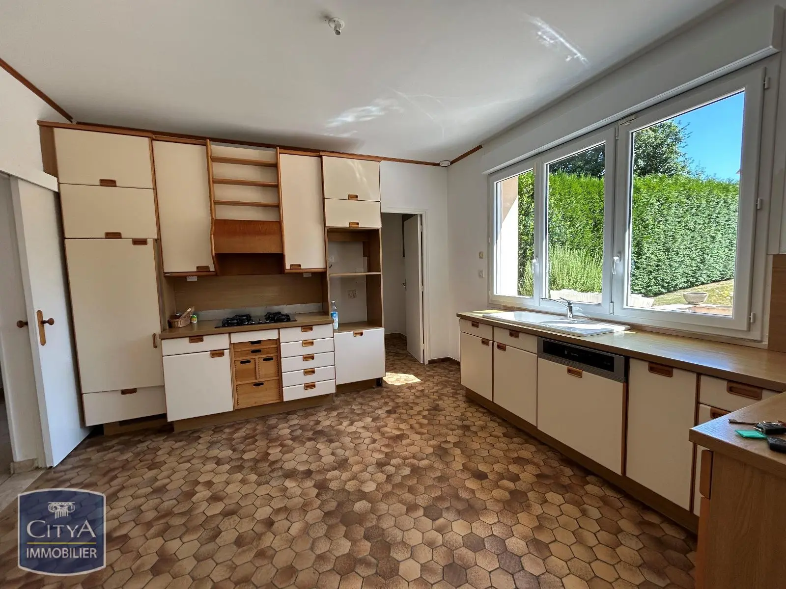 Photo 3 Maison 5 pièces 177.45m²