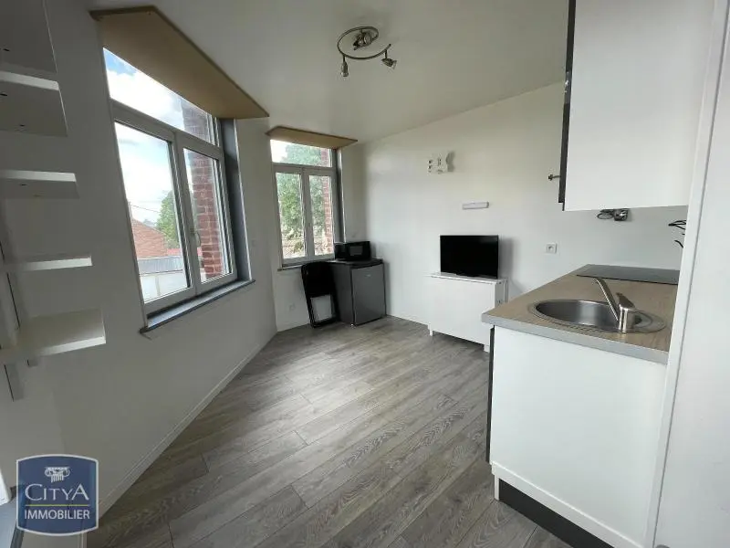 Photo 1 Appartement 1 pièce 15.8m²