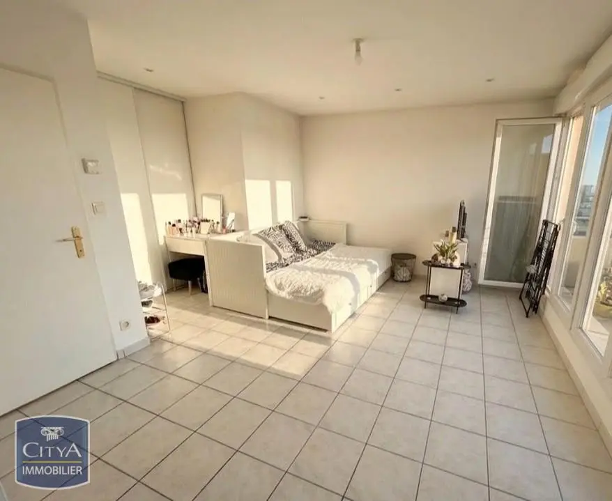 Photo 3 Appartement 1 pièce 29.75m²