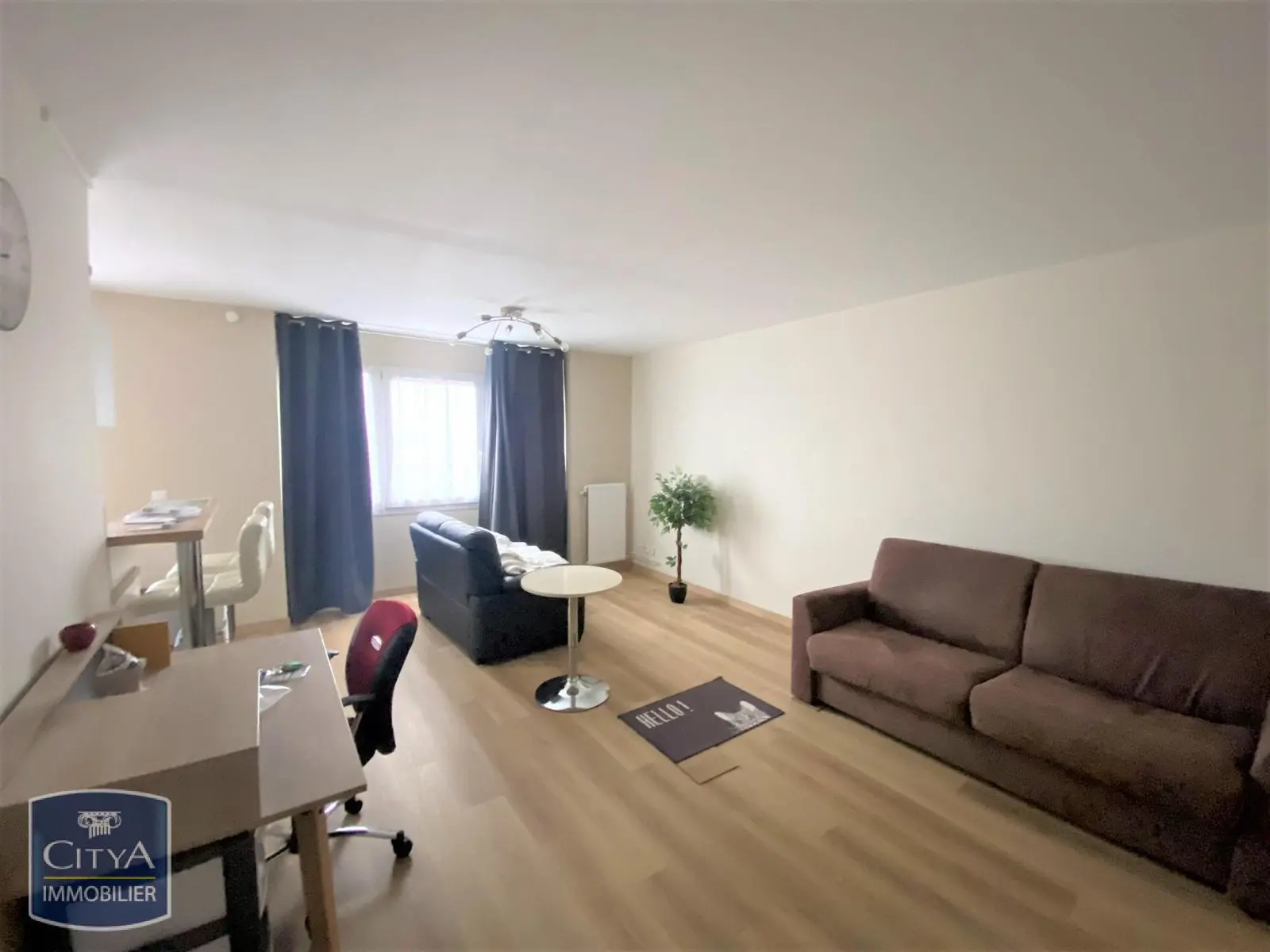 Photo 1 Appartement 1 pièce 34m²