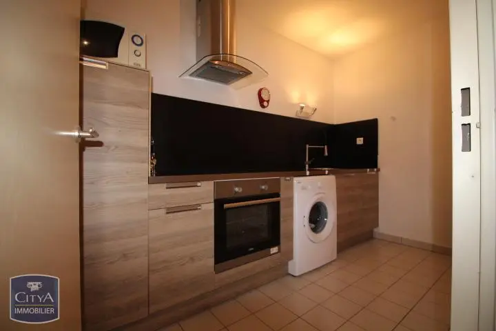 Photo 2 Appartement 1 pièce 28.9m²