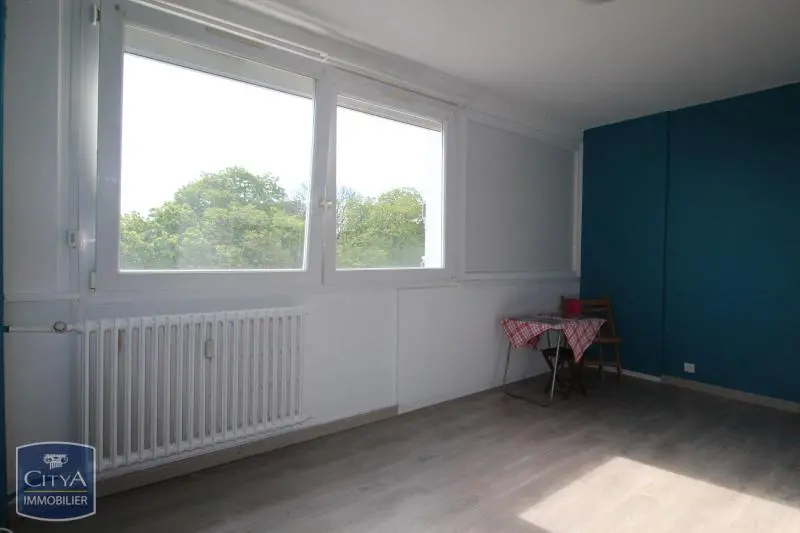 Photo 2 Appartement 1 pièce 18.8m²
