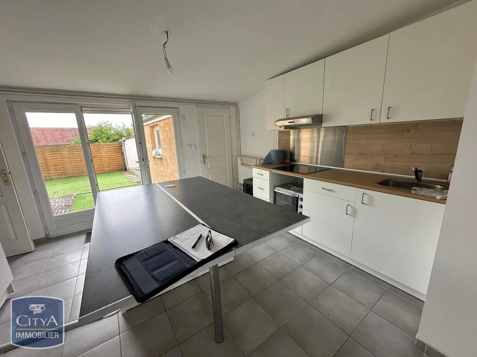 Photo 1 Maison 4 pièces 84m²