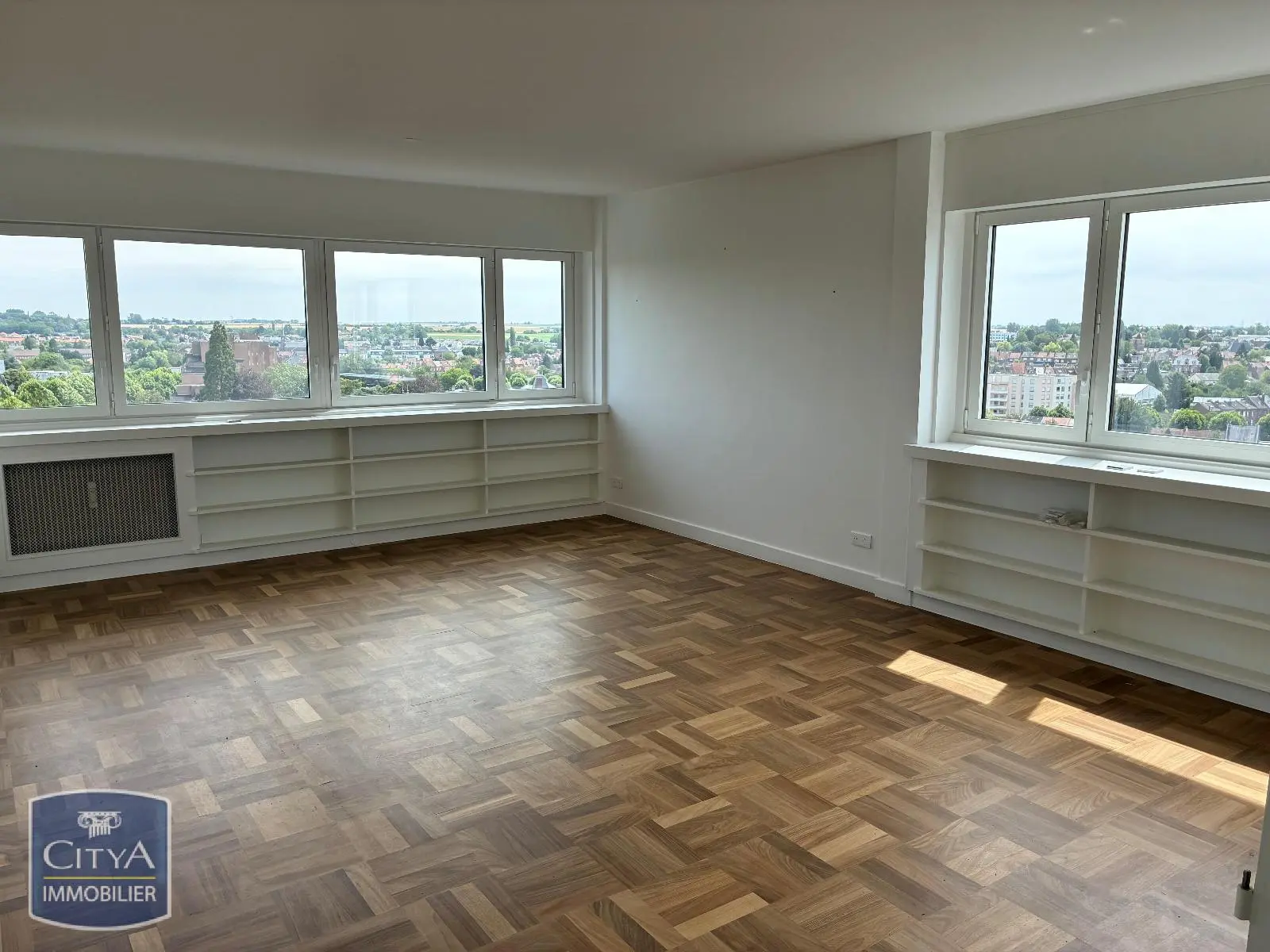 Photo 2 Appartement 4 pièces 107.6m²