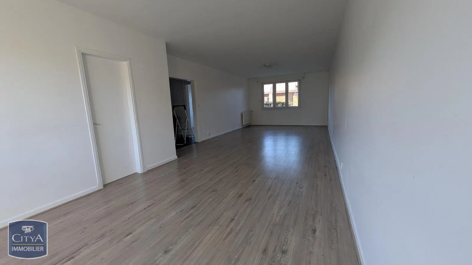 Photo 2 Appartement 3 pièces 98.2m²