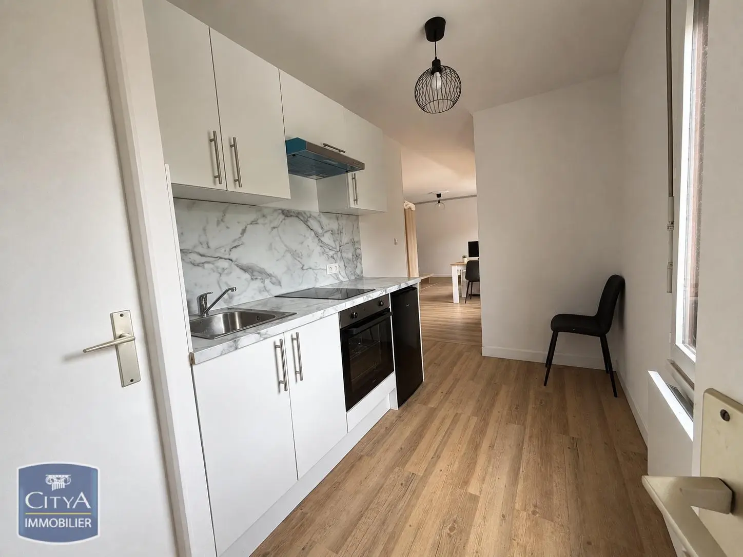 Photo 1 Appartement 1 pièce 33.5m²
