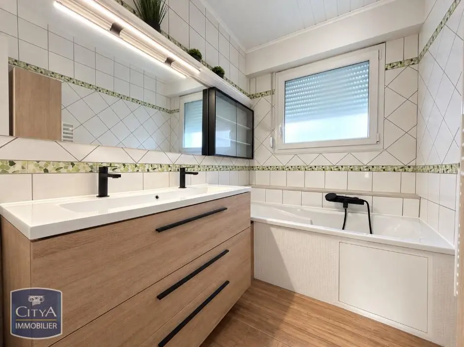 Photo 10 Appartement 4 pièces 83.54m²