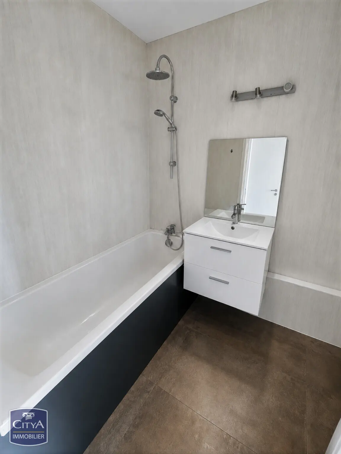 Photo 5 appartement Cambrai