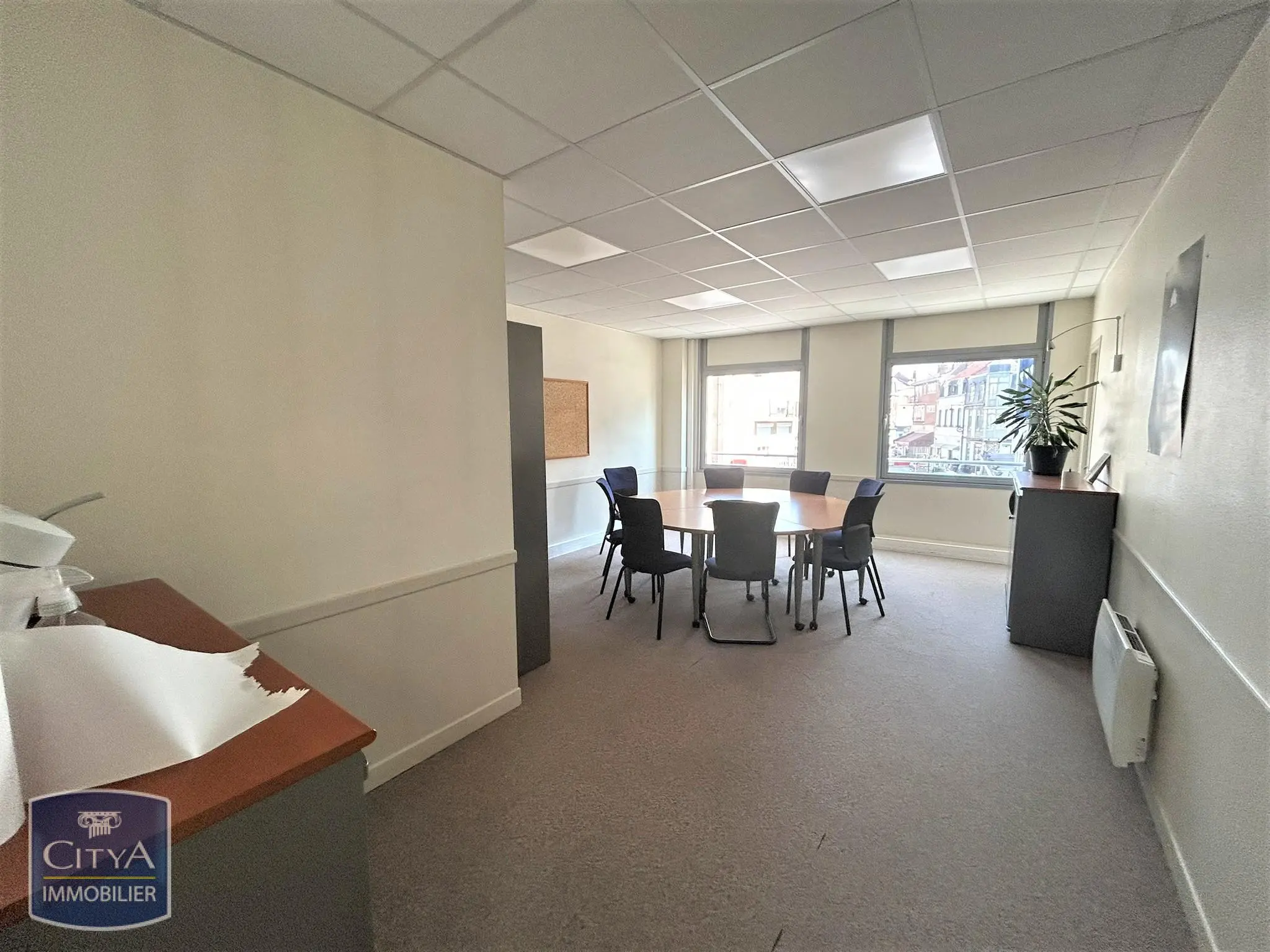 Photo 3 Local Professionnel 466.89m²