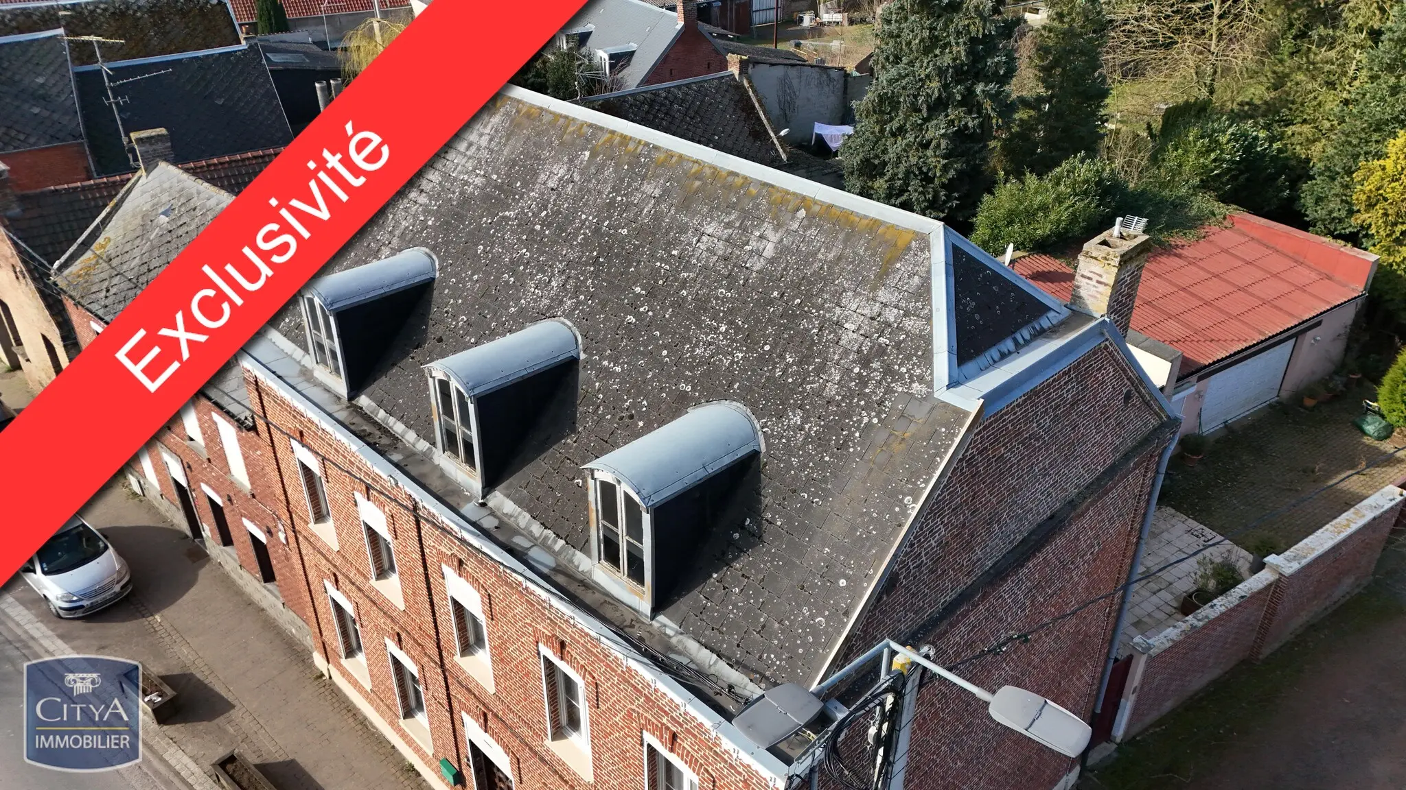 Photo 1 Maison 8 pièces 220m²