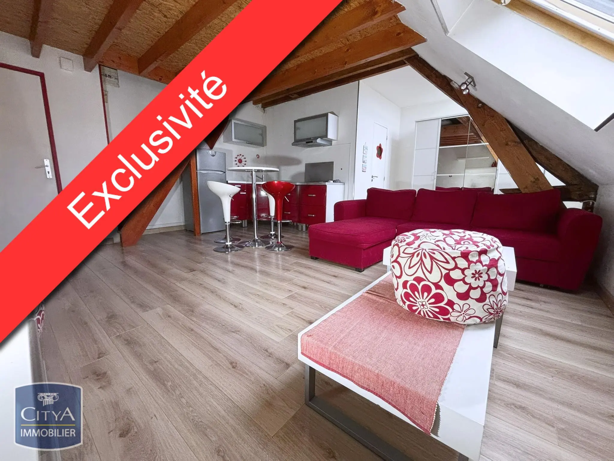 Photo 1 Appartement 1 pièce 31m²