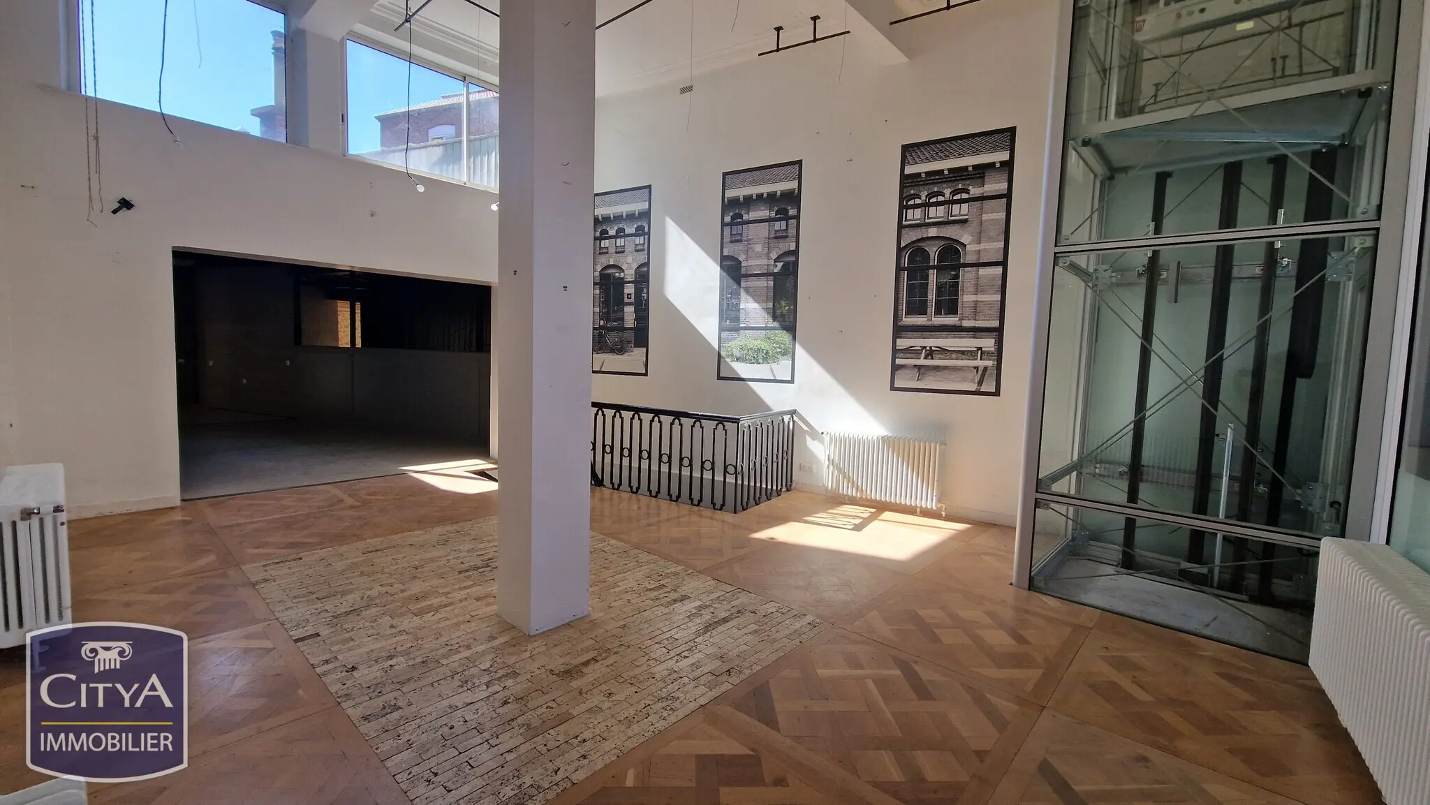 Photo 2 Local Commercial 202m²