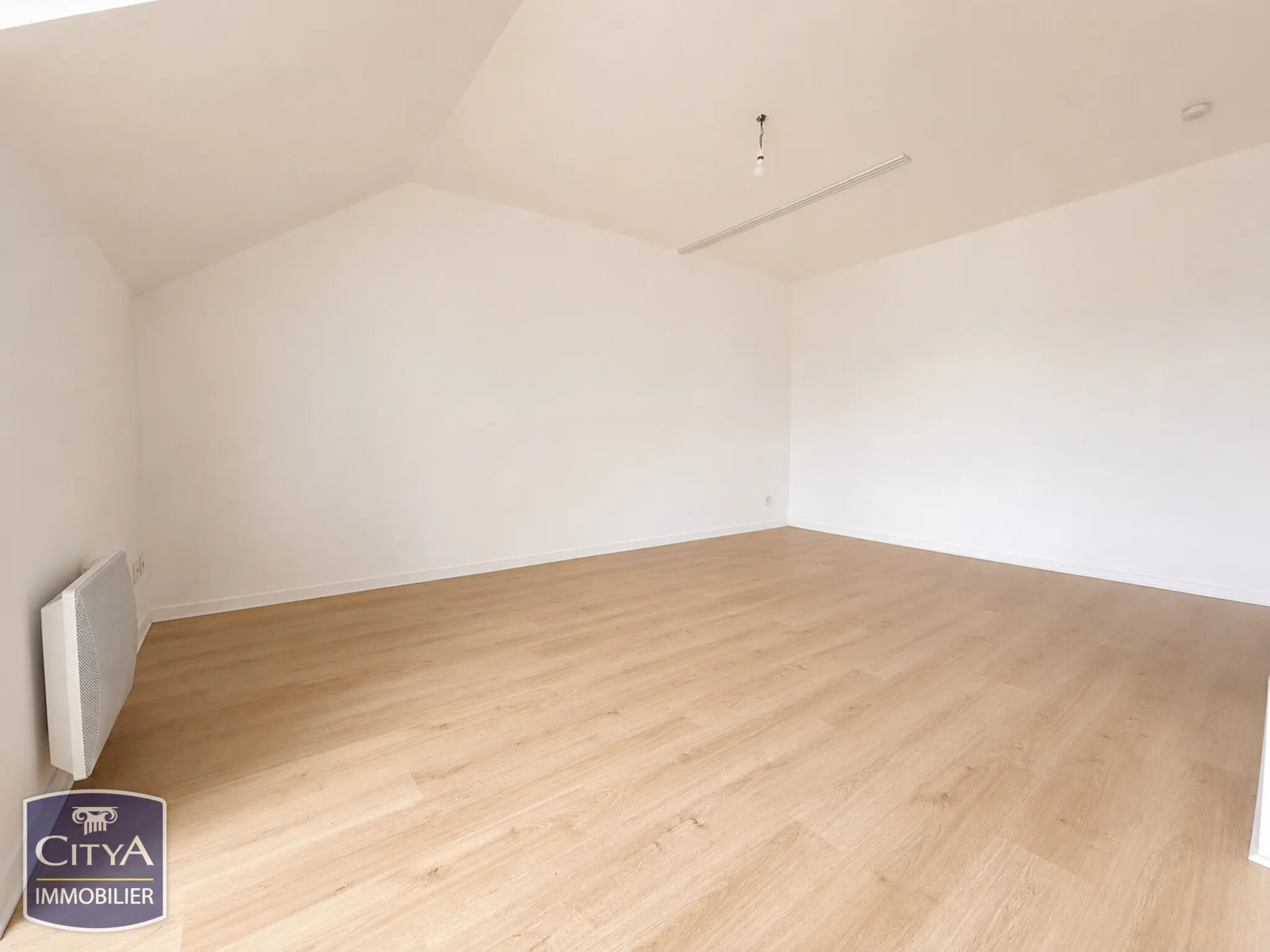 Photo 2 Appartement 1 pièce 33m²
