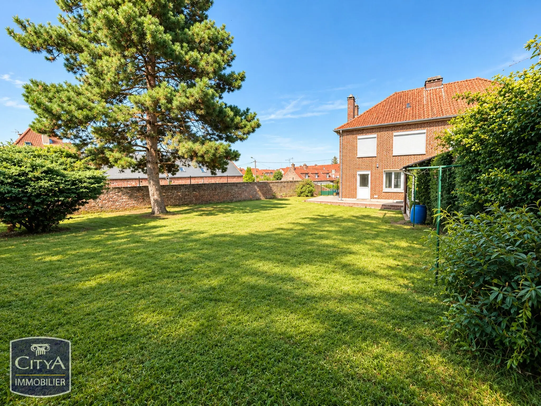 Photo 1 Maison 4 pièces 79m²