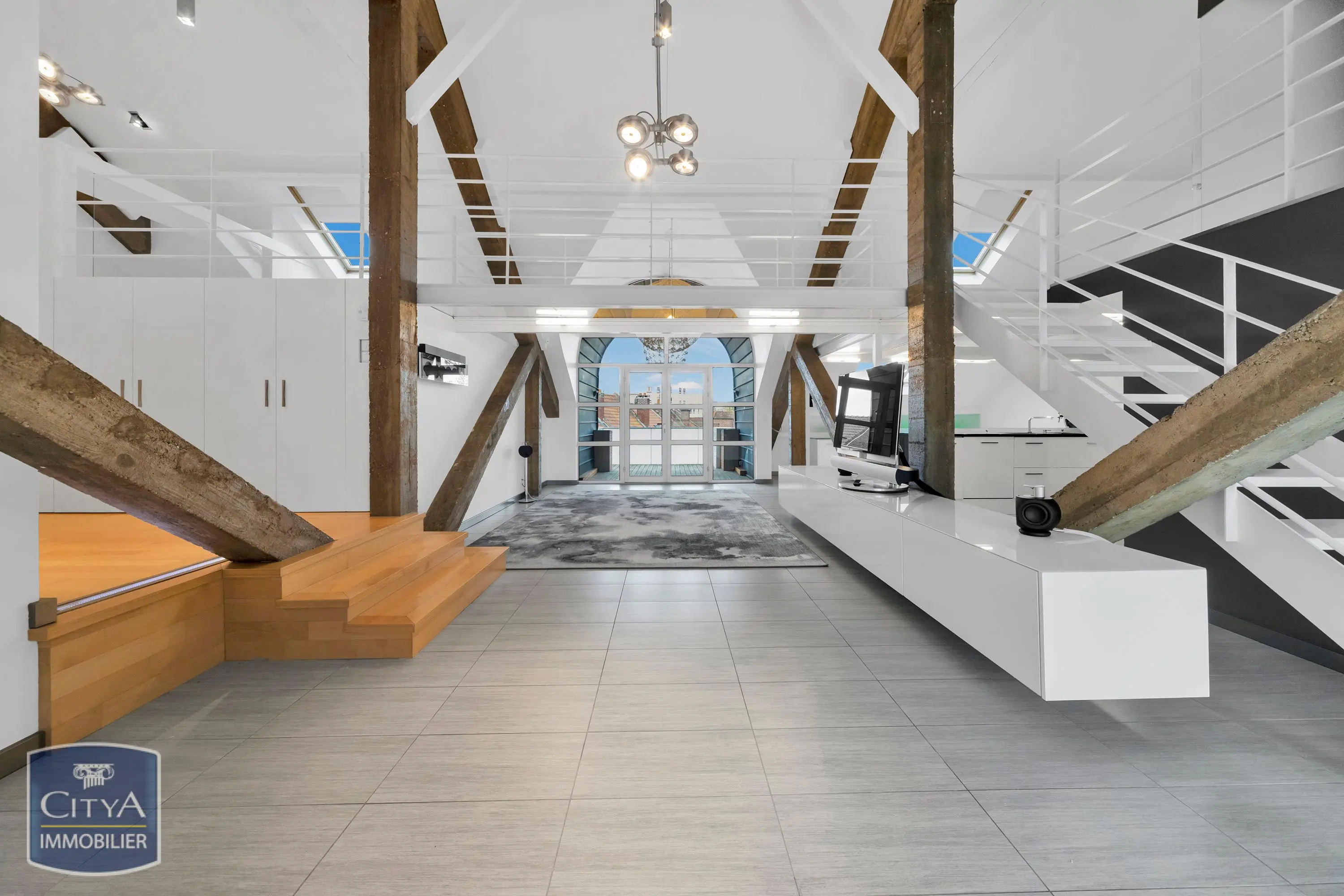 Photo 2 Appartement 4 pièces 133m²