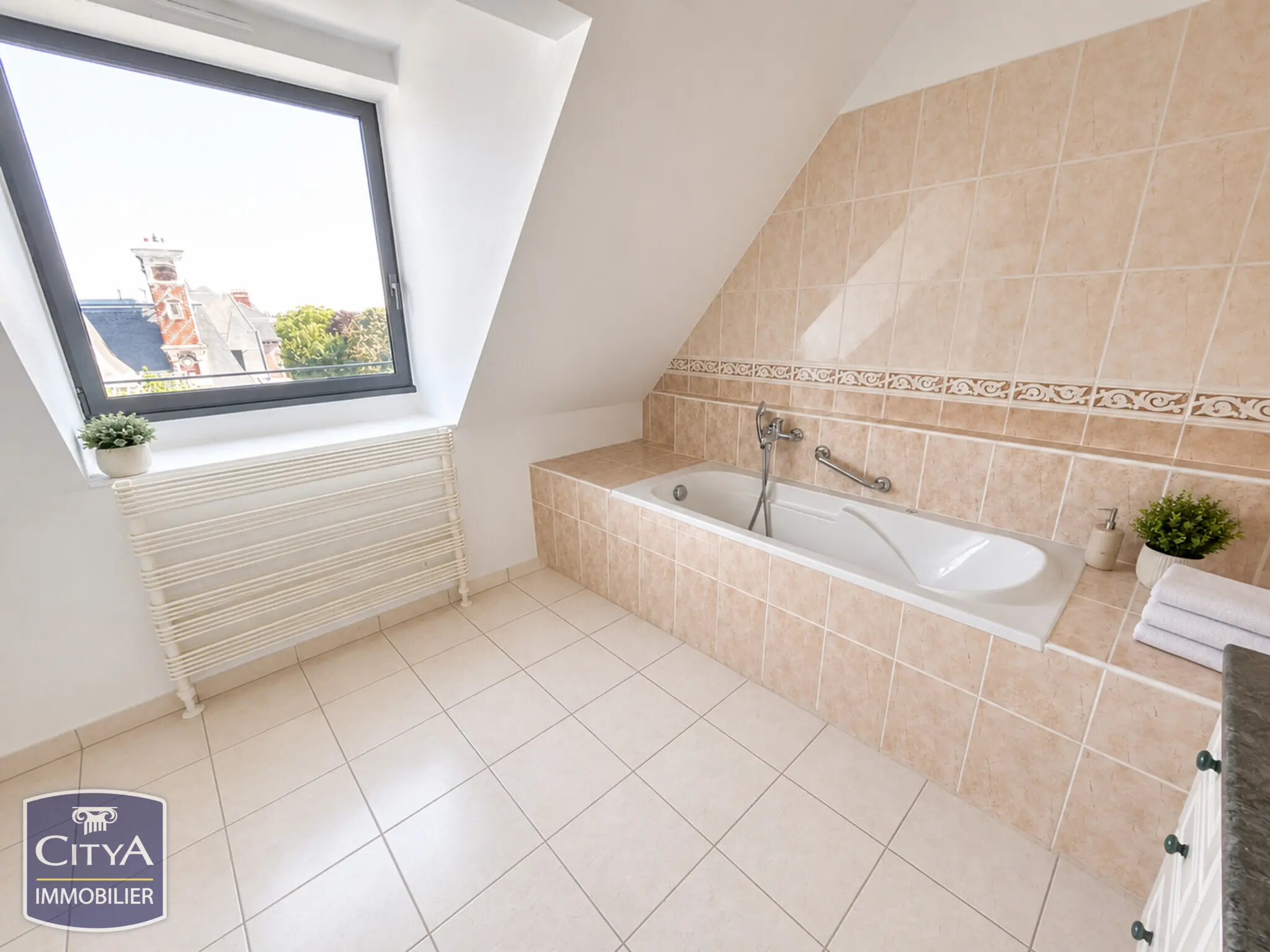 Photo 10 Appartement 4 pièces 154m²