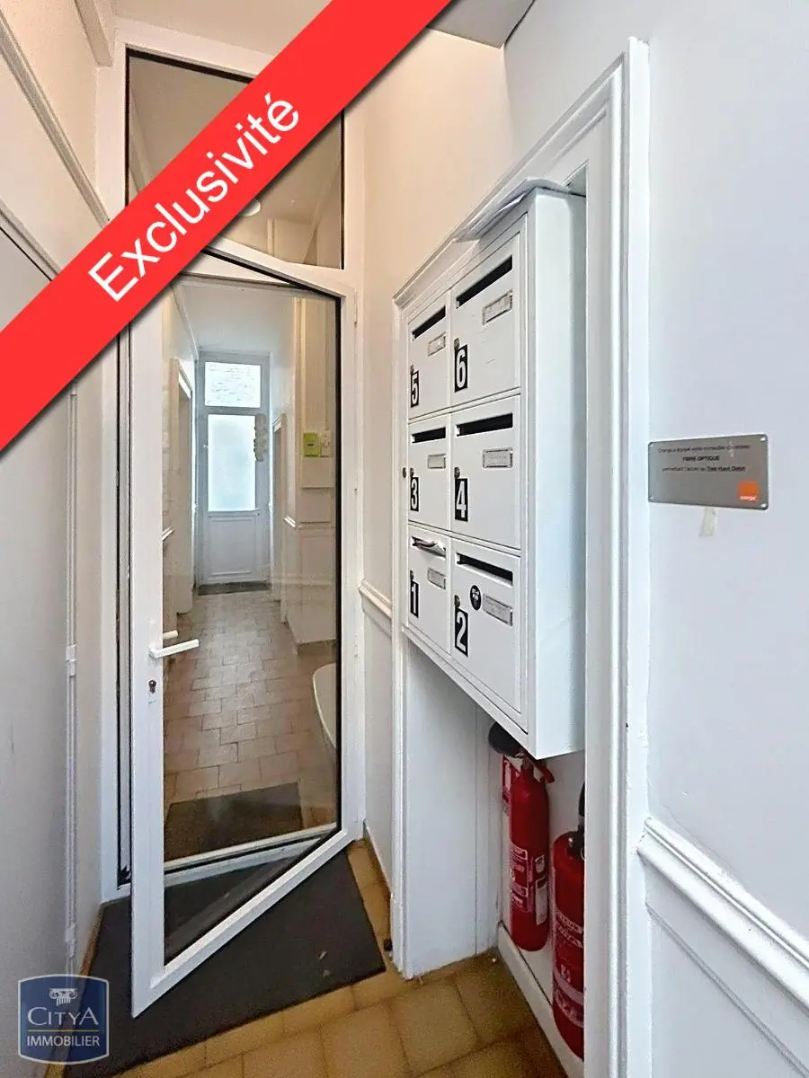 Photo 1 Immeuble 195m²