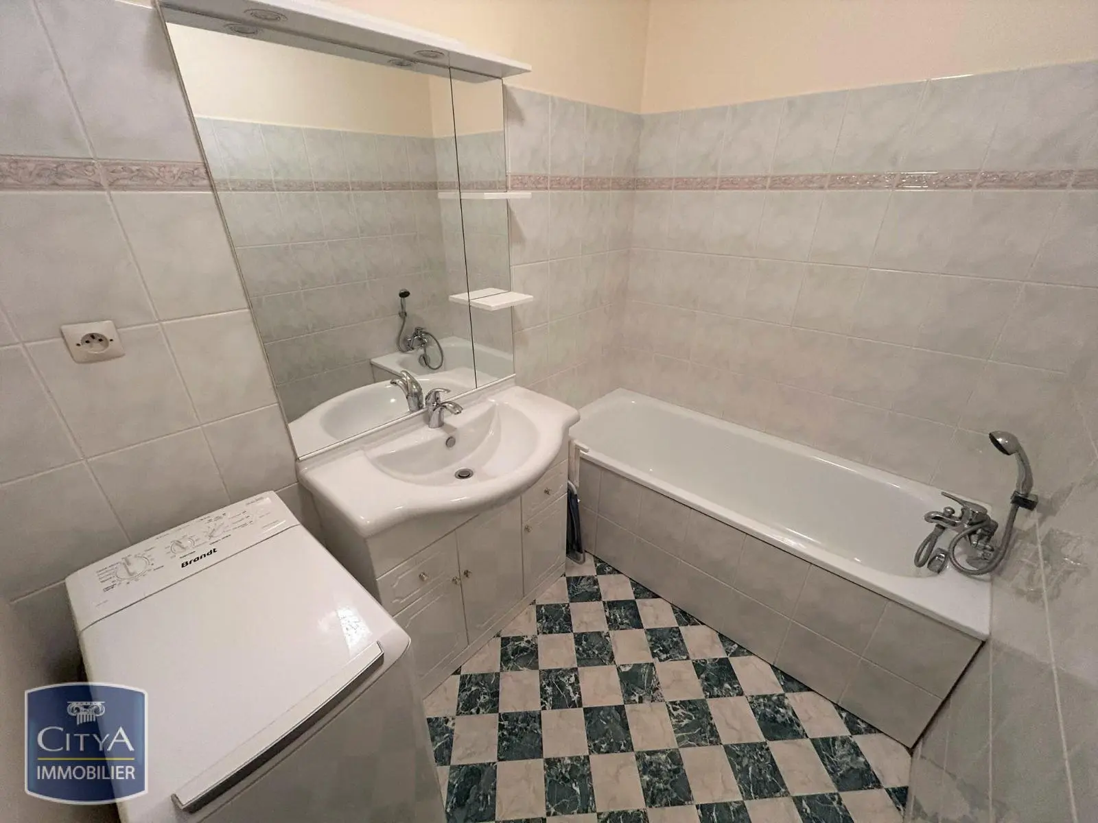 Photo 4 Appartement 1 pièce 37m²