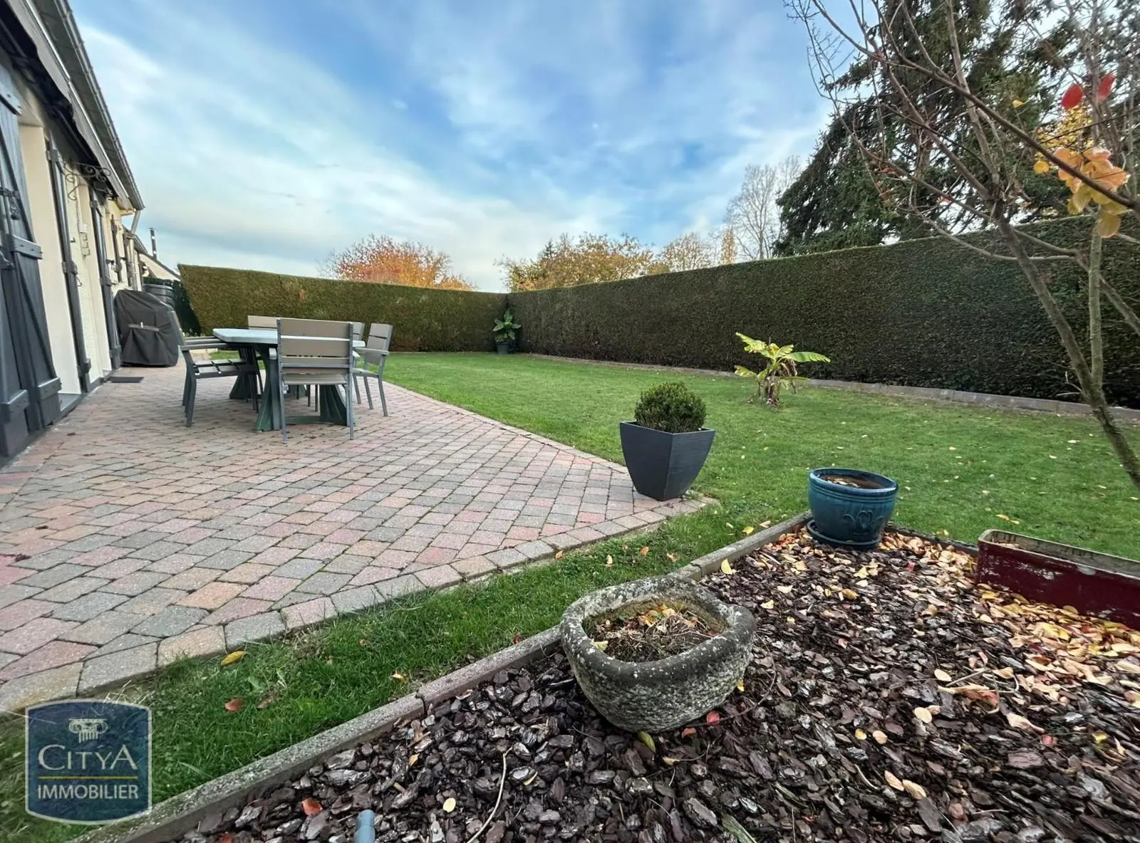 Photo 1 Maison 10 pièces 149m²