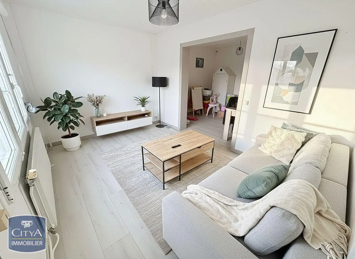 Photo 1 Maison 6 pièces 85m²