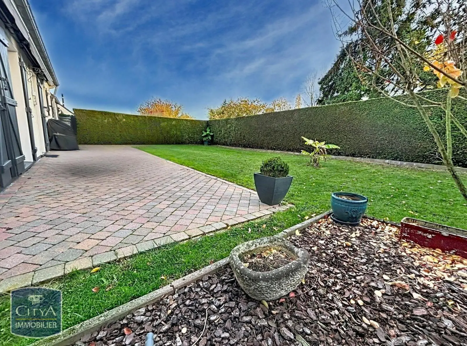 Photo 1 Maison 10 pièces 149m²