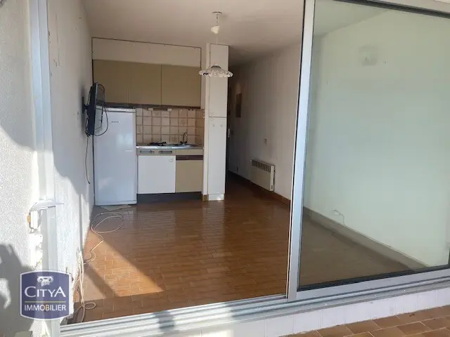 Photo 2 Appartement 1 pièce 24.6m²