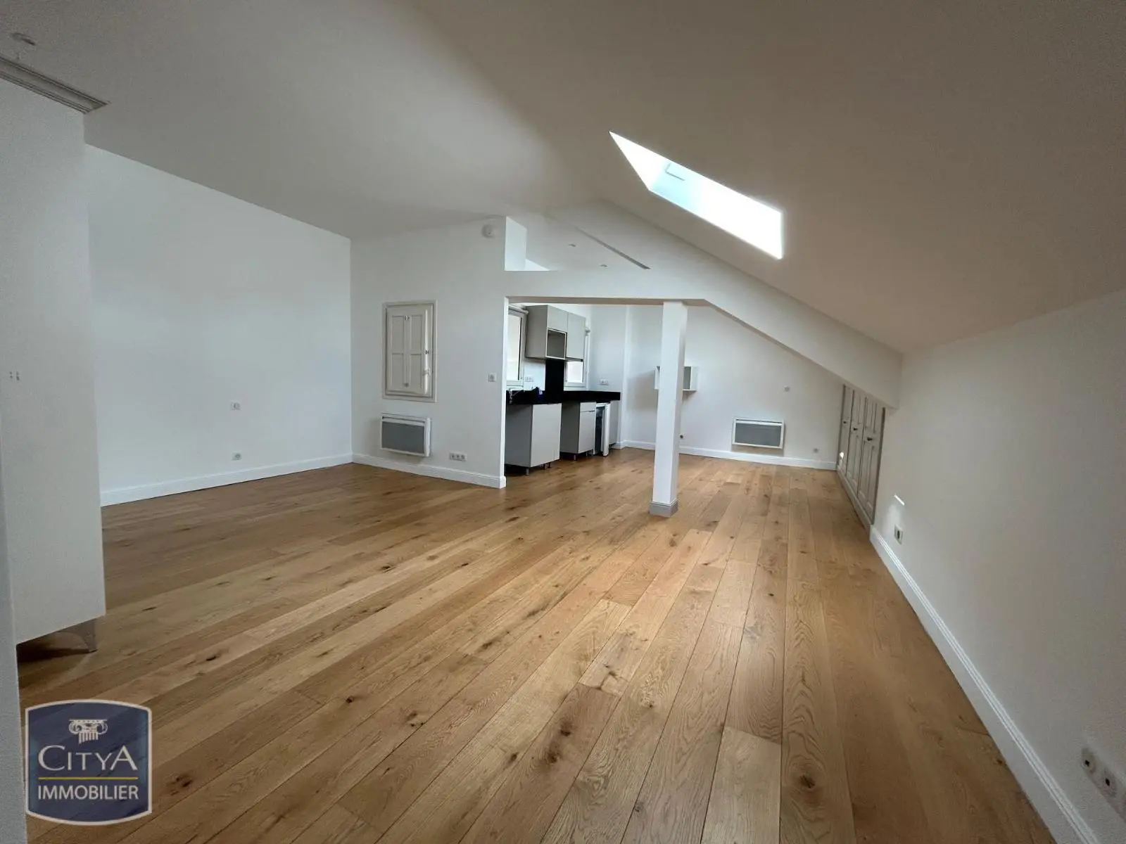 Photo 1 Appartement 1 pièce 40.6m²