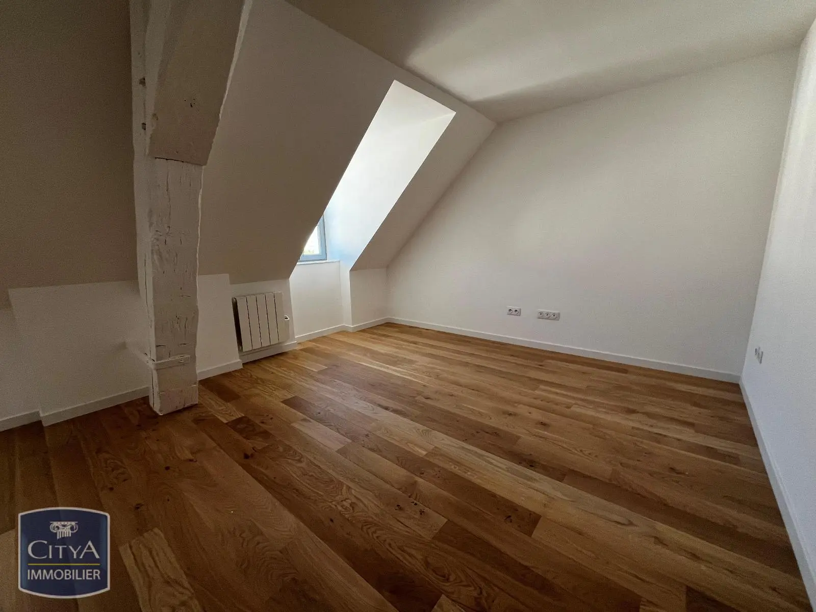 Photo 1 Appartement 1 pièce 27.6m²