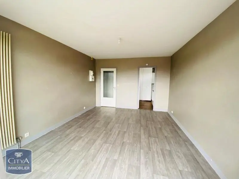 Photo 3 Appartement 1 pièce 25m²