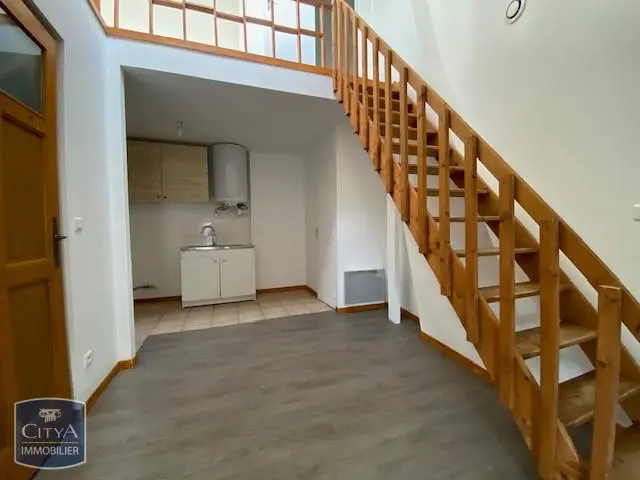 Photo 1 Appartement 1 pièce 25.07m²