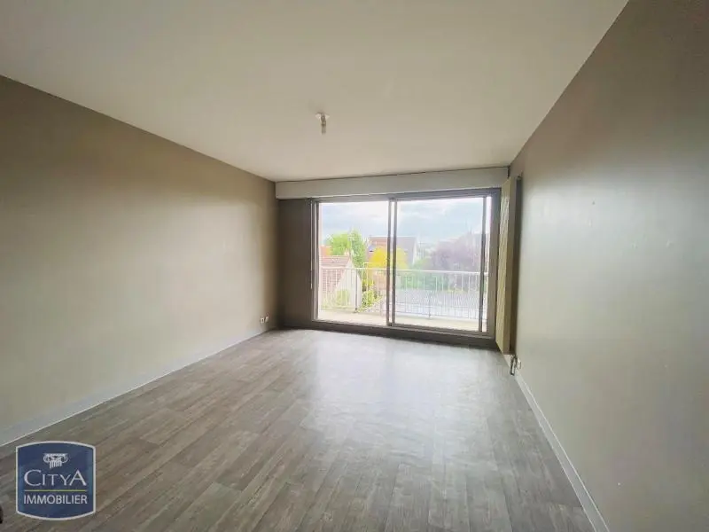 Photo 2 Appartement 1 pièce 25m²