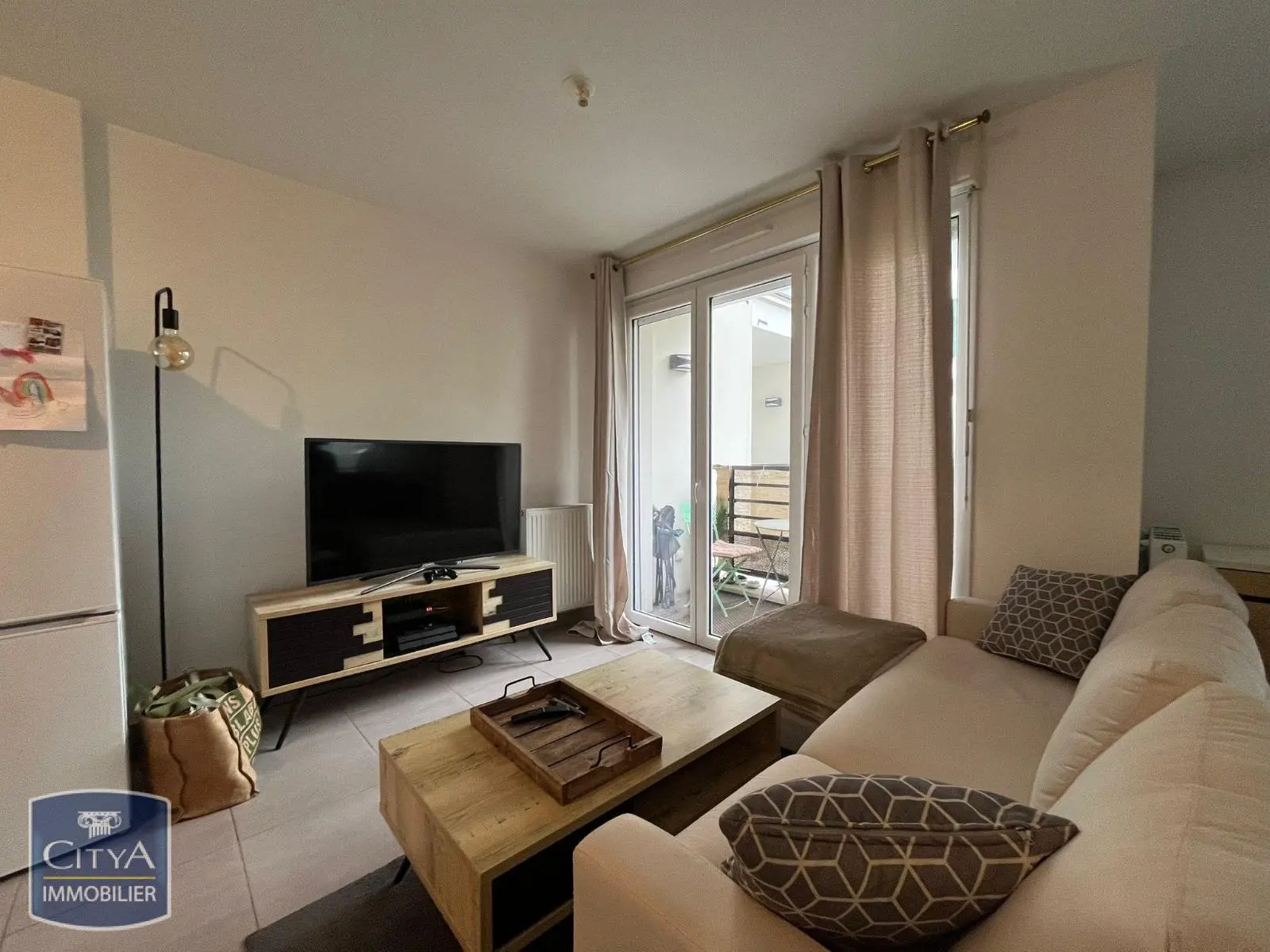 Photo 1 Appartement 1 pièce 31.48m²