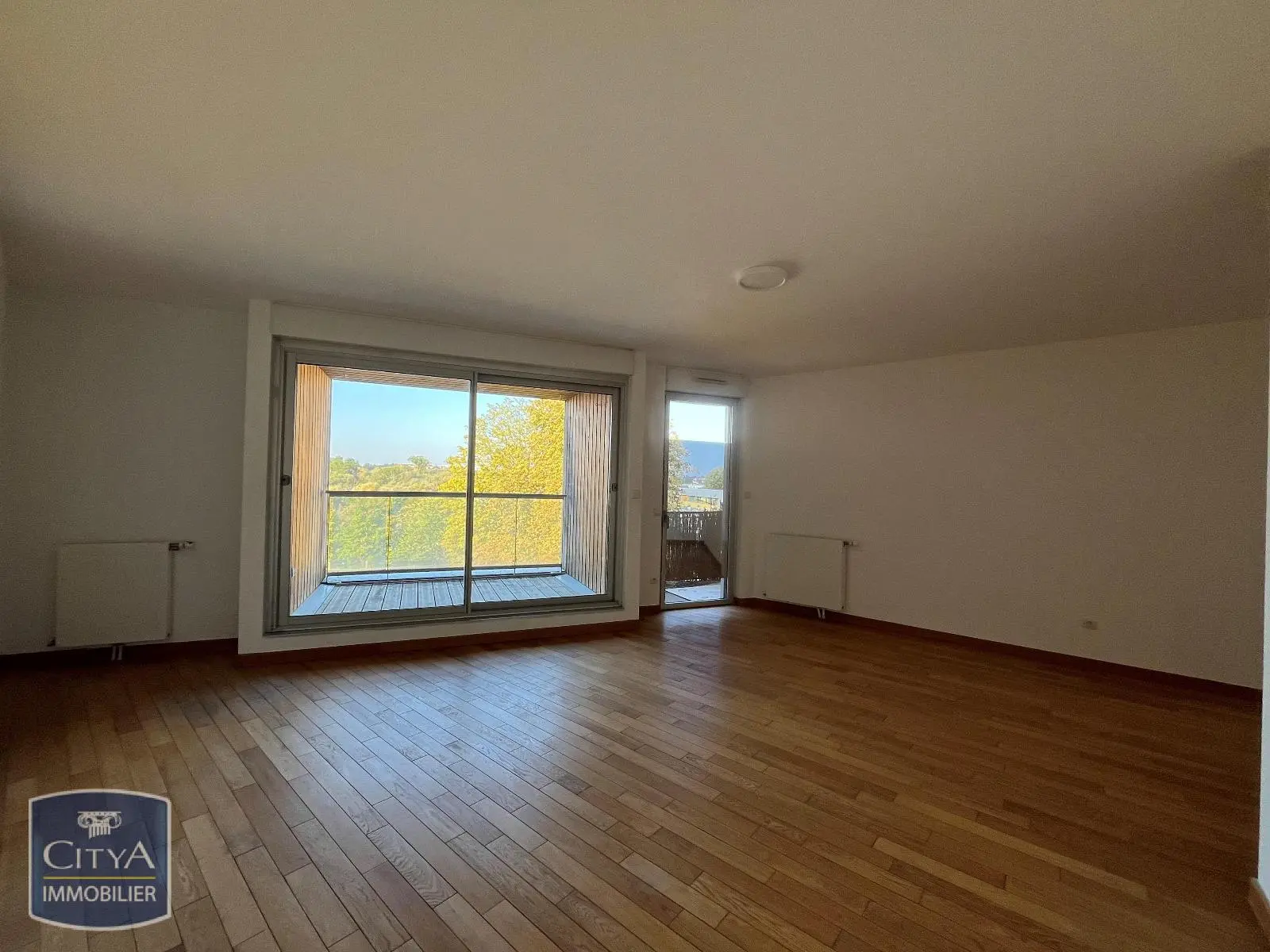 Photo 1 Appartement 4 pièces 111.75m²