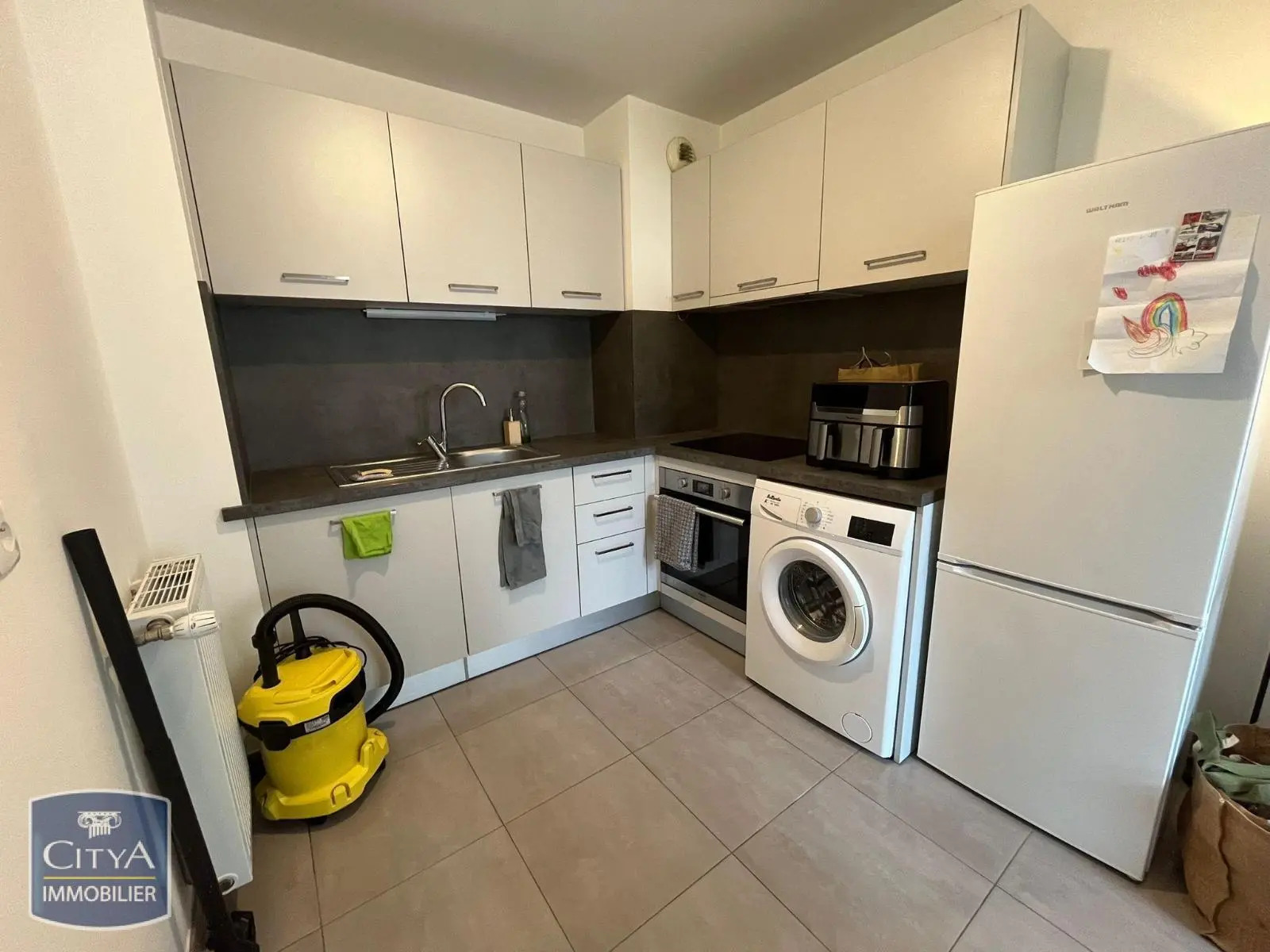 Photo 2 Appartement 1 pièce 31.48m²