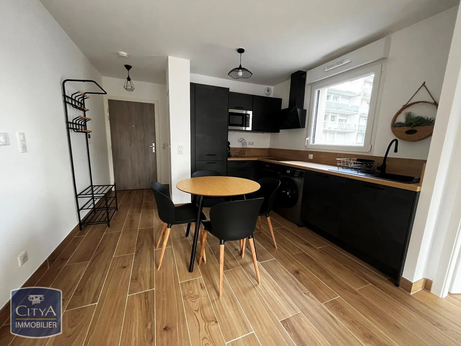 Photo 1 Appartement 2 pièces 37.64m²