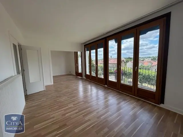 Photo 2 Appartement 5 pièces 90.81m²
