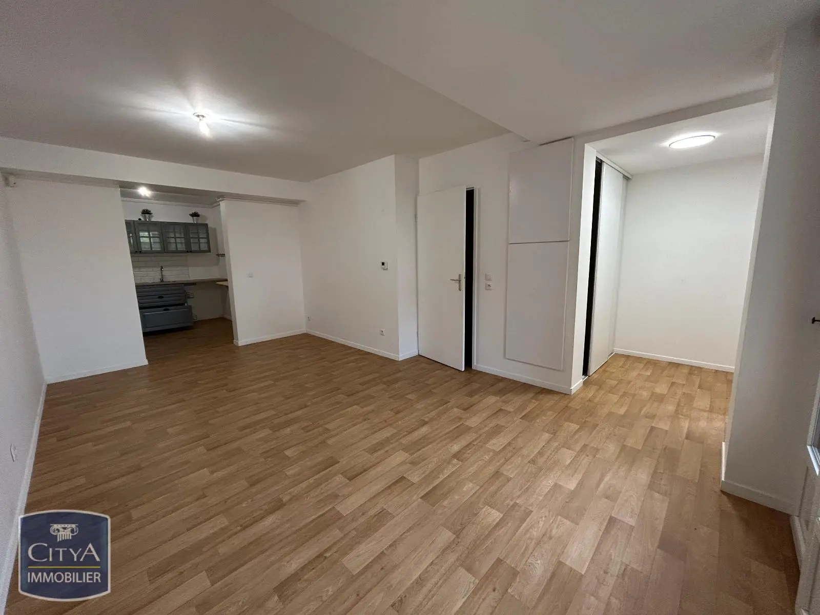 Photo 2 Appartement 2 pièces 46.81m²