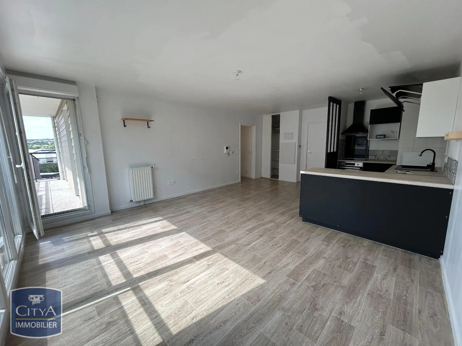 Photo 2 Appartement 4 pièces 80.07m²