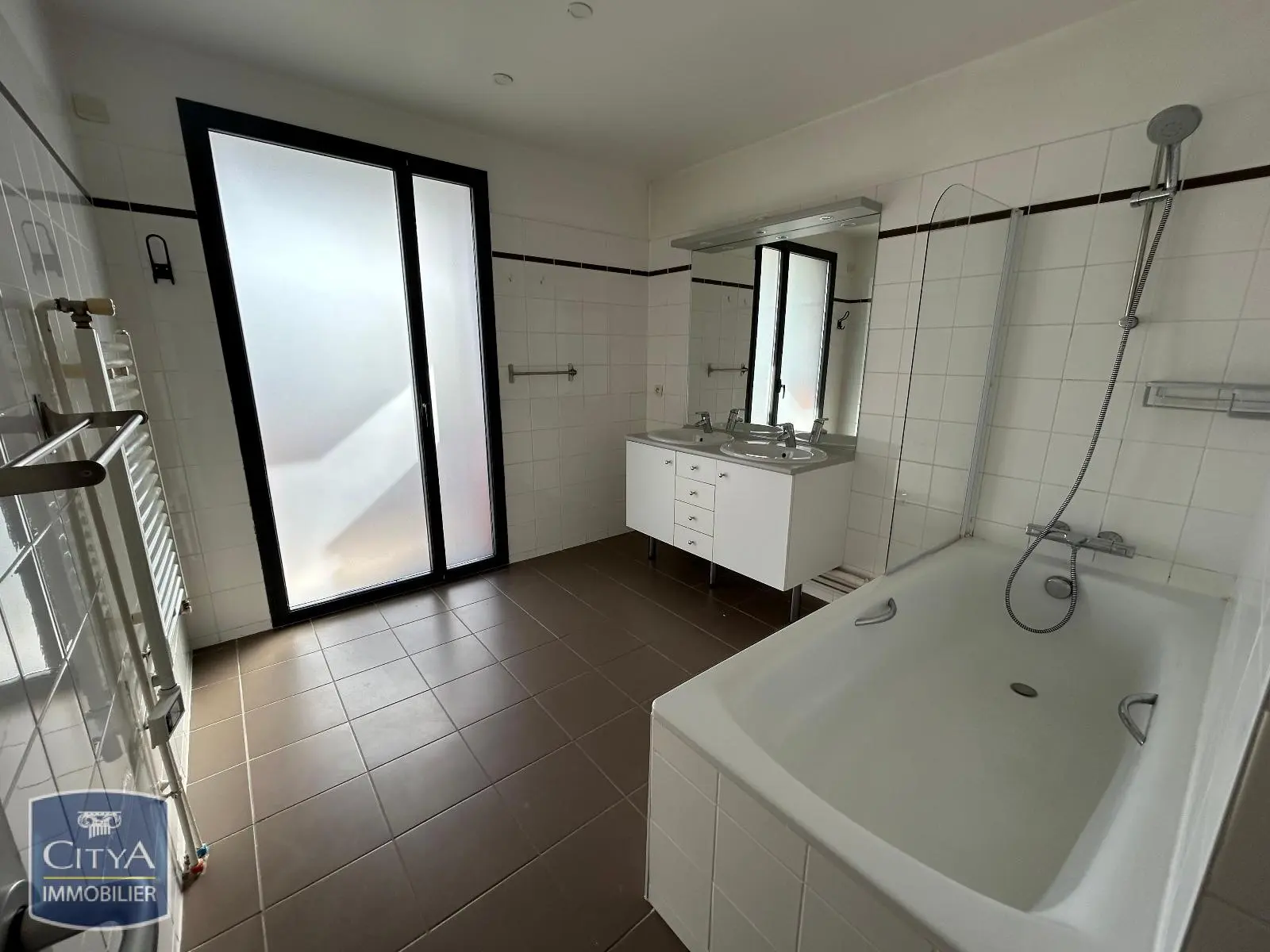 Photo 14 Appartement 5 pièces 125.9m²