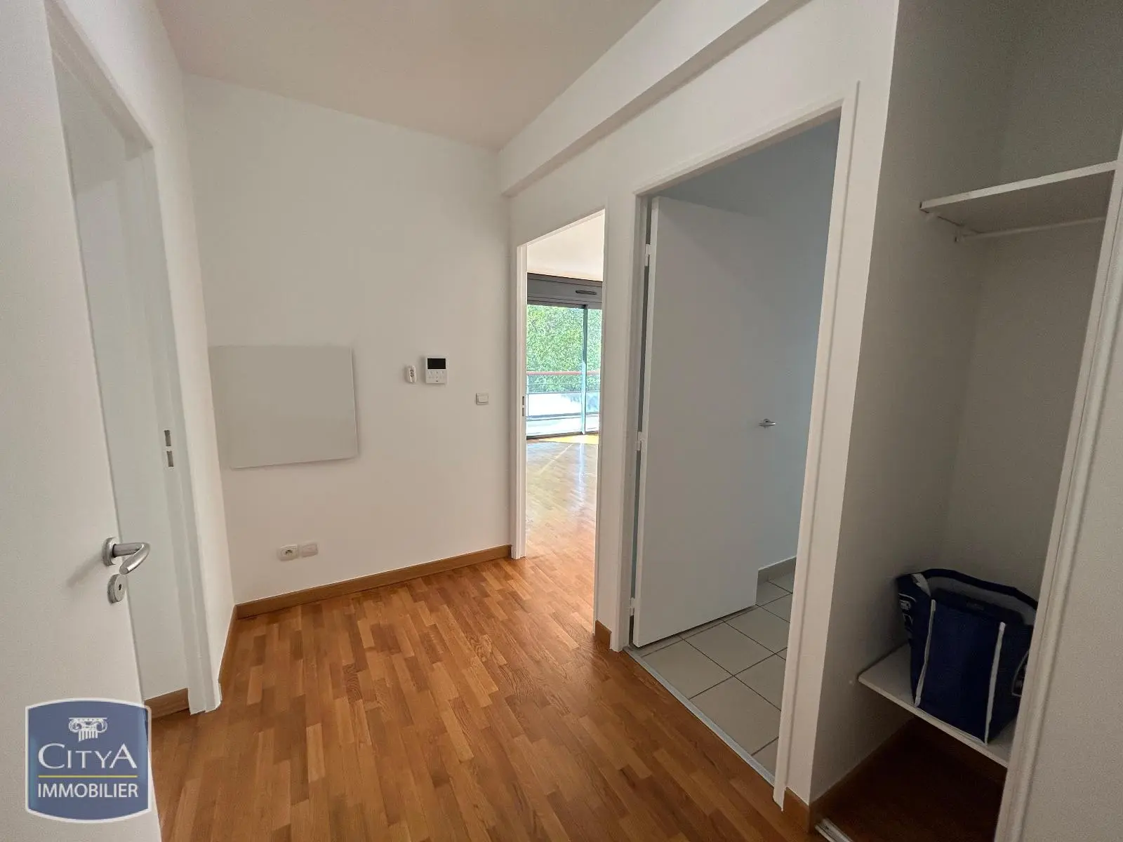 Photo 1 Appartement 4 pièces 102.54m²