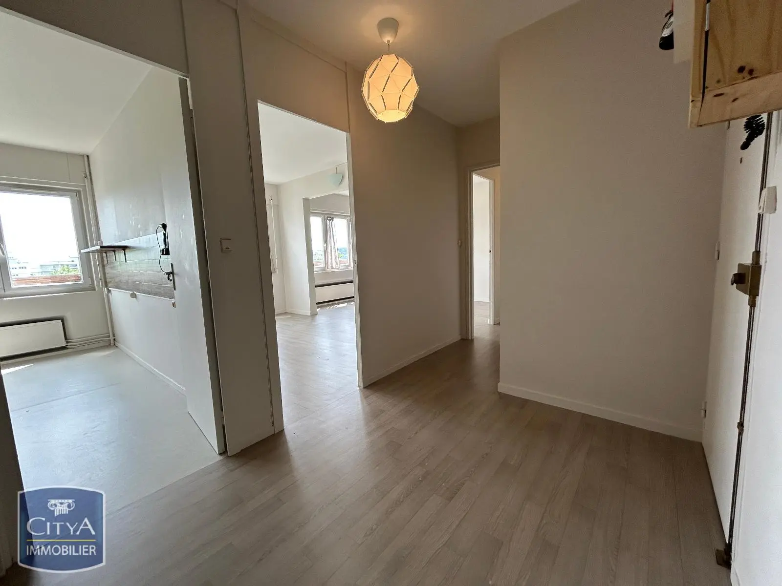 Photo 5 Appartement 2 pièces 56m²