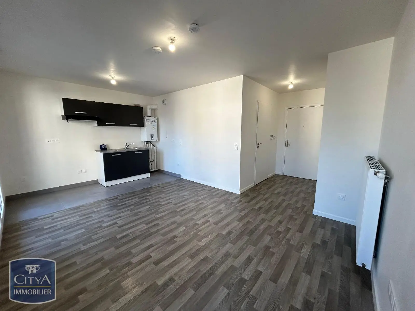 Photo 2 Appartement 1 pièce 30m²