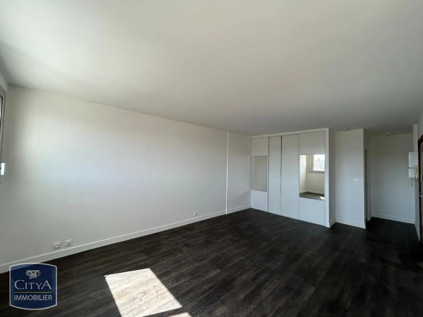 Photo 2 Appartement 1 pièce 40.35m²